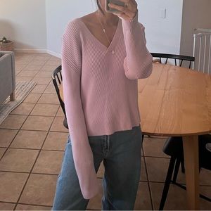 V neck sweater